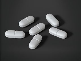 Aspirin cuts heart attack risk but increases chance of dangerous bleeding