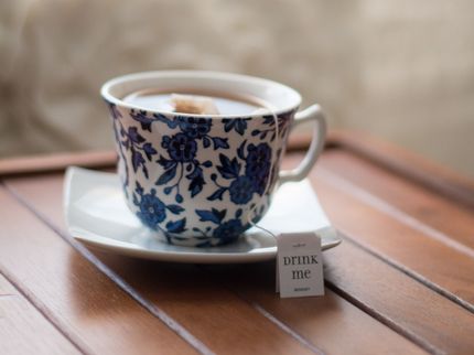 Las bolsitas de plástico liberan partículas microscópicas en el té